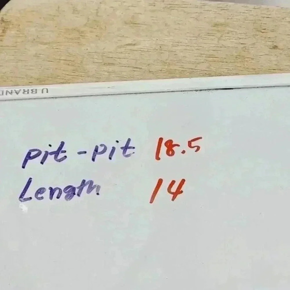 NWT Express Off Shoulder short sleeve Ruffle Crop Top L - Picture 3 of 7